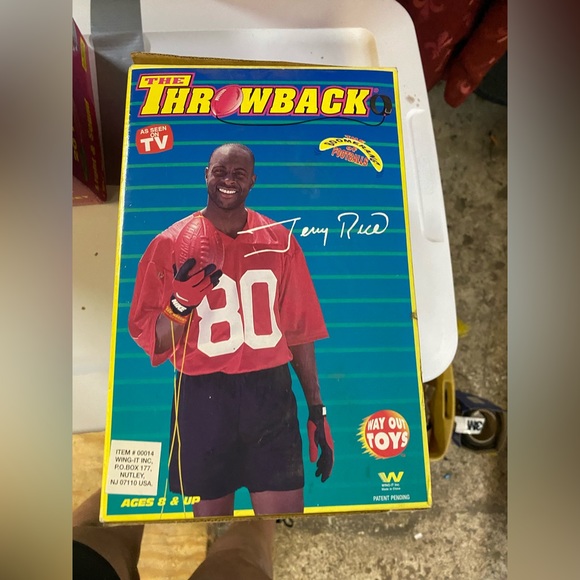 RARE Vintage Jerry Rice The Throwback Boomerang Football in Box sports collector - Picture 3 of 3